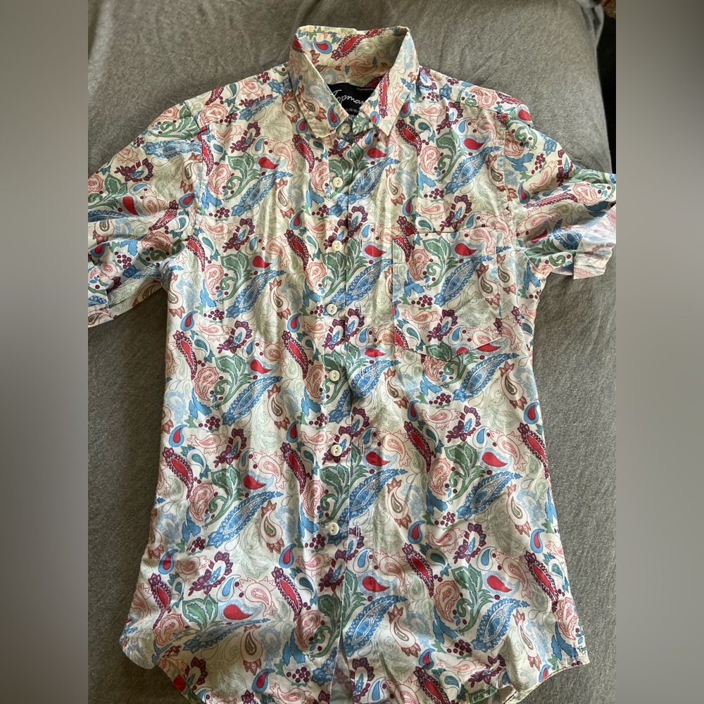 Summer paisley men’s button down